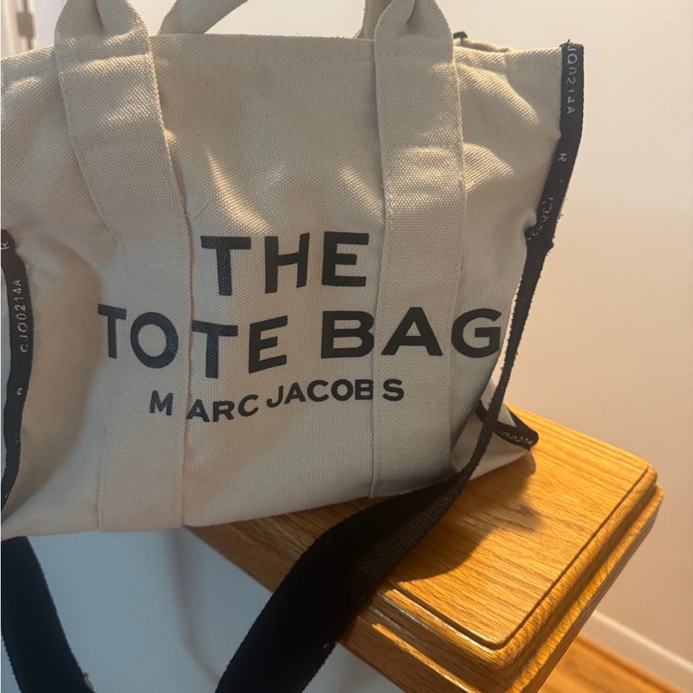 Marc Jacobs Beige and Black Tote Bag